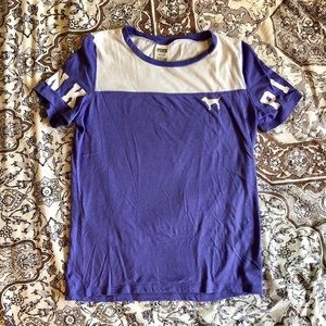💜 Purple Victoria’s Secret PINK t-shirt 💜